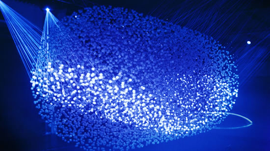 Hyundai_Fluidic Sculpture in Motion